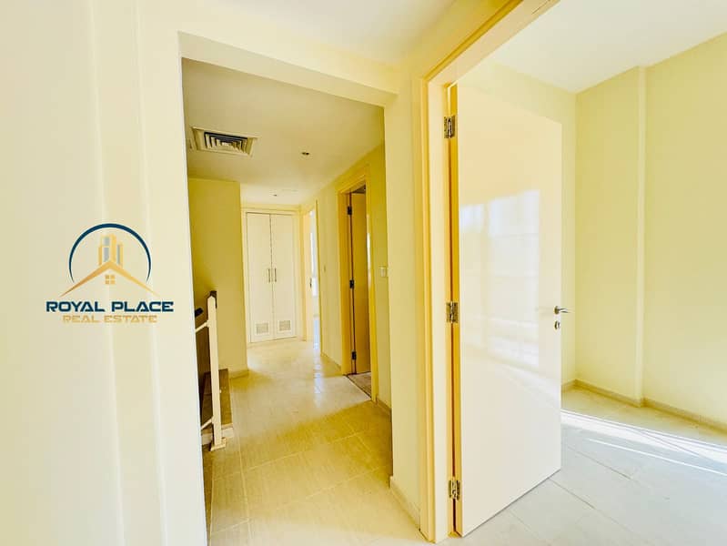 FULL LAKE VIEW | 2E | SPECIOUS LAYOUT |VACANT - Image 14