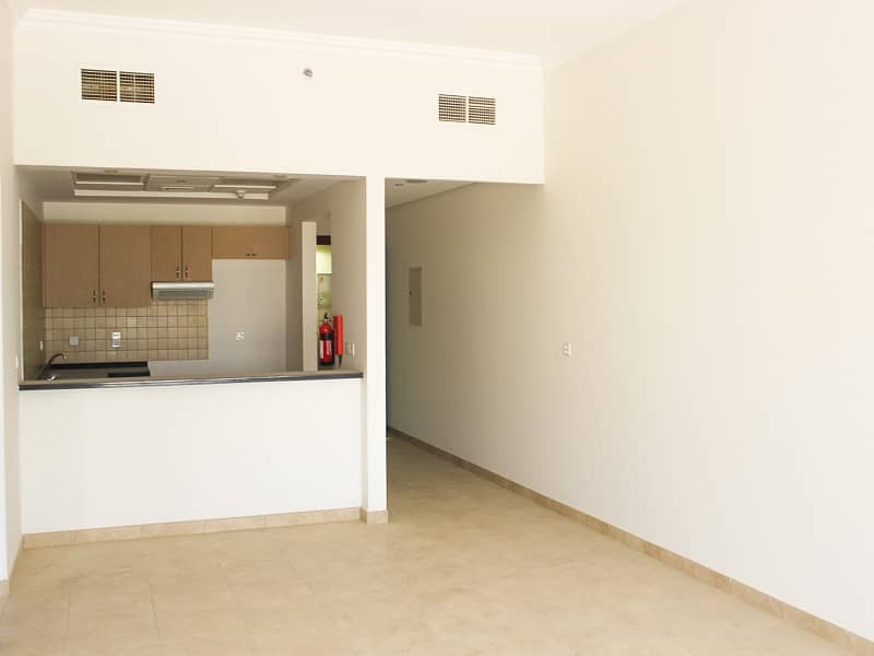 Brand New Spacious 1 Bed | Close to Community
