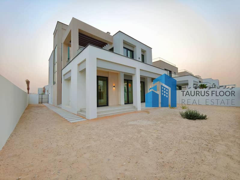 4BR +Maidroom|| Central Park|| Best in Class Amenities - Image 13