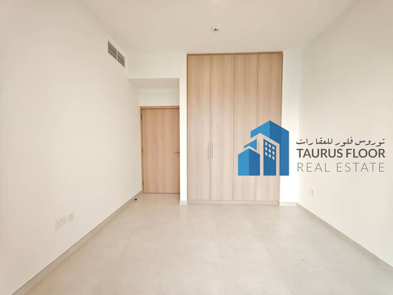 4BR +Maidroom|| Central Park|| Best in Class Amenities - Image 21