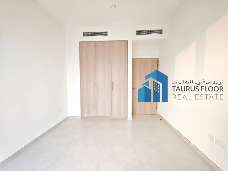 4BR +Maidroom|| Central Park|| Best in Class Amenities - Image 22