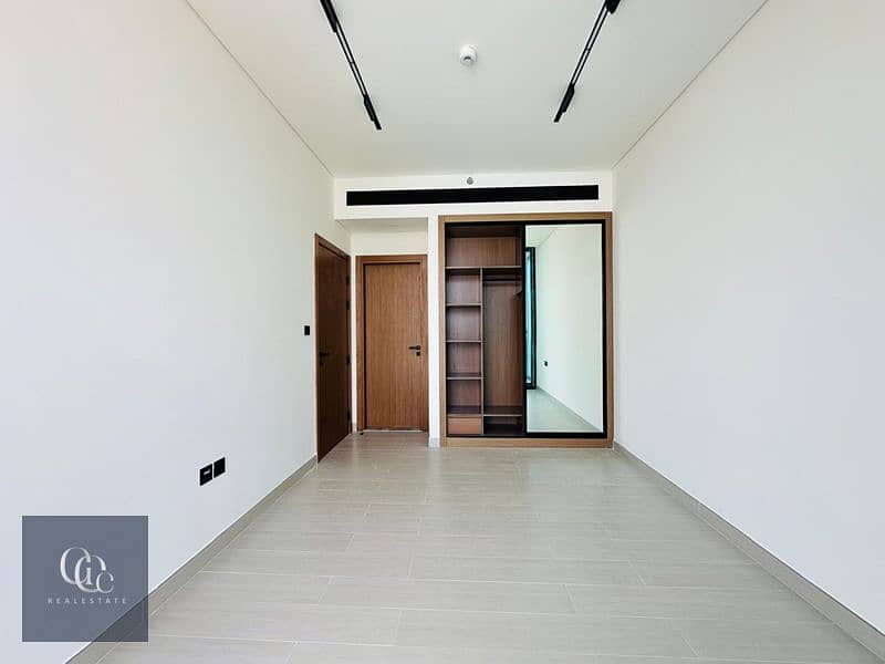 Spacious Lay out and Balcony | Community View