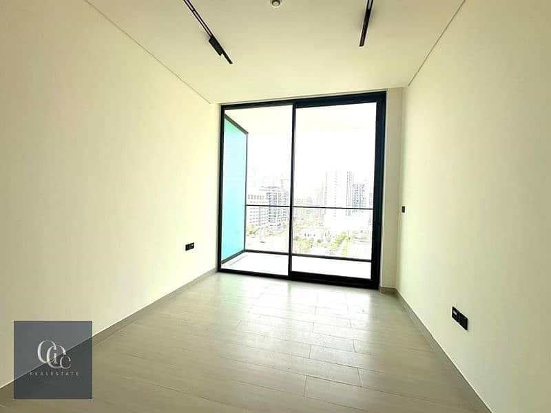 Spacious Lay out and Balcony | Community View