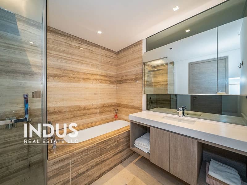 Burj Khalifa View | Corner Unit | Luxurious - Image 23