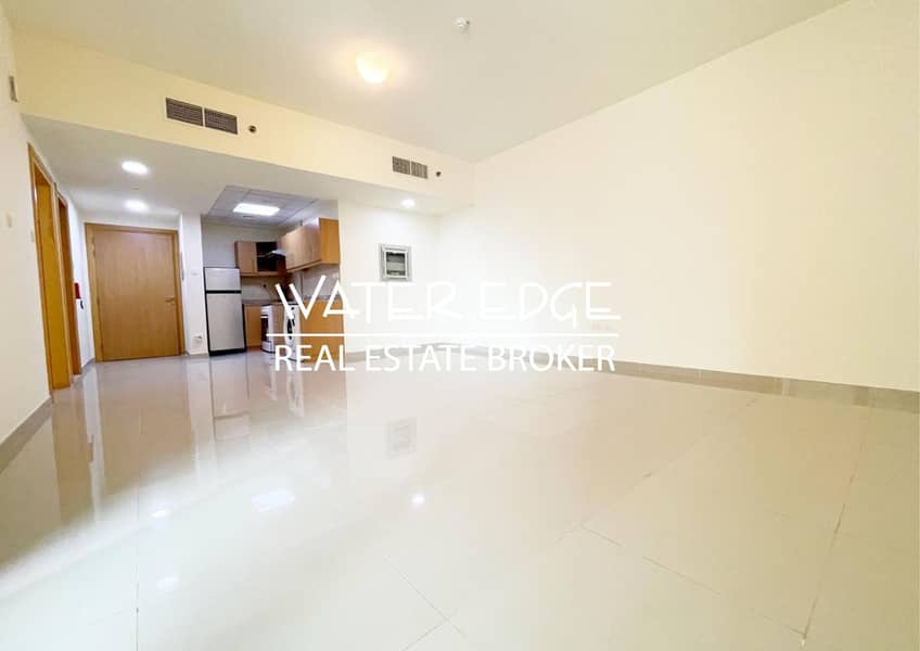 Exclusive | Vacant On Transfer | 2 Bath - Image 9