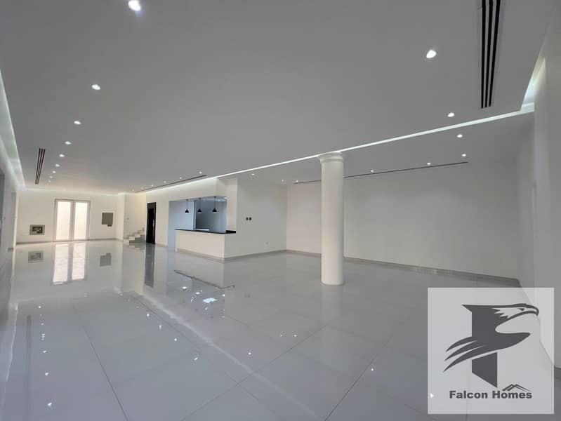 Spacious 7BR Modern Style Villa with Big Yard - Image 13