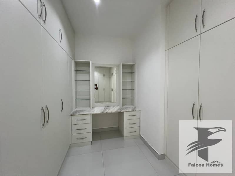 Spacious 7BR Modern Style Villa with Big Yard - Image 26