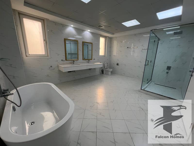 Spacious 7BR Modern Style Villa with Big Yard - Image 28