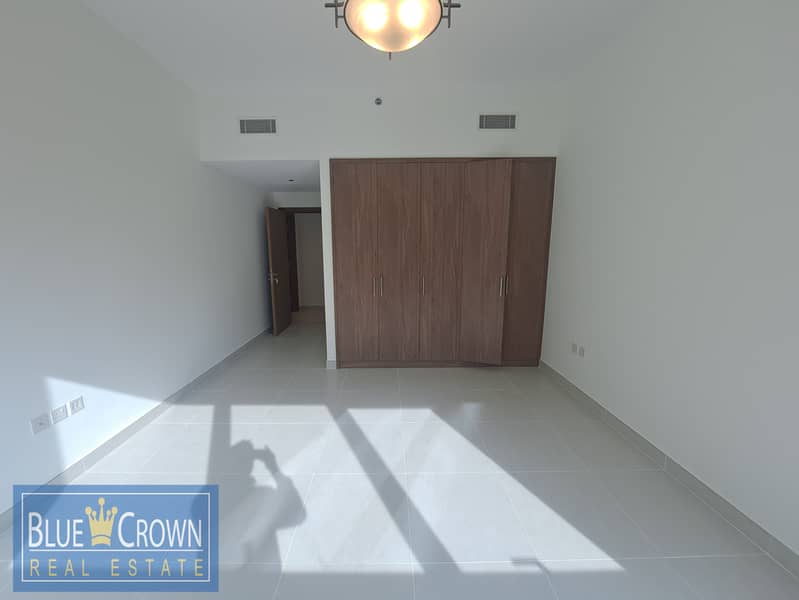 OPEN BRIGHT VIEW!!LAVISH 2BHK WITH BALCONY NEAR METRO - Image 12