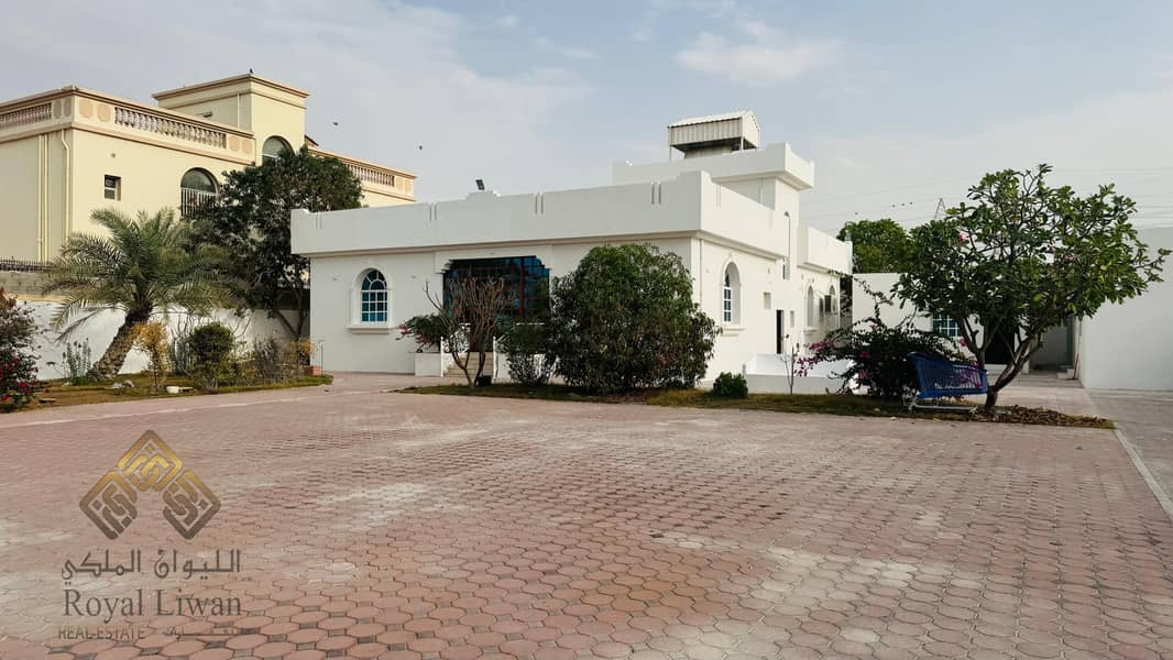 4 Bedroom Villa For Rent In Al Barsha 2 Dubai