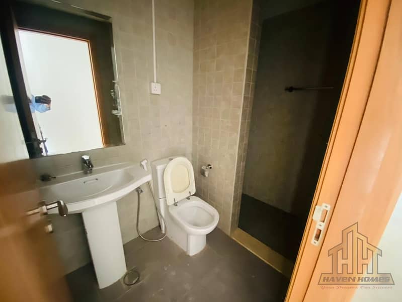 Spacious 2-Bedroom + Maid’s Room with Dual Parking in Ruby Residence, DSO - Image 18