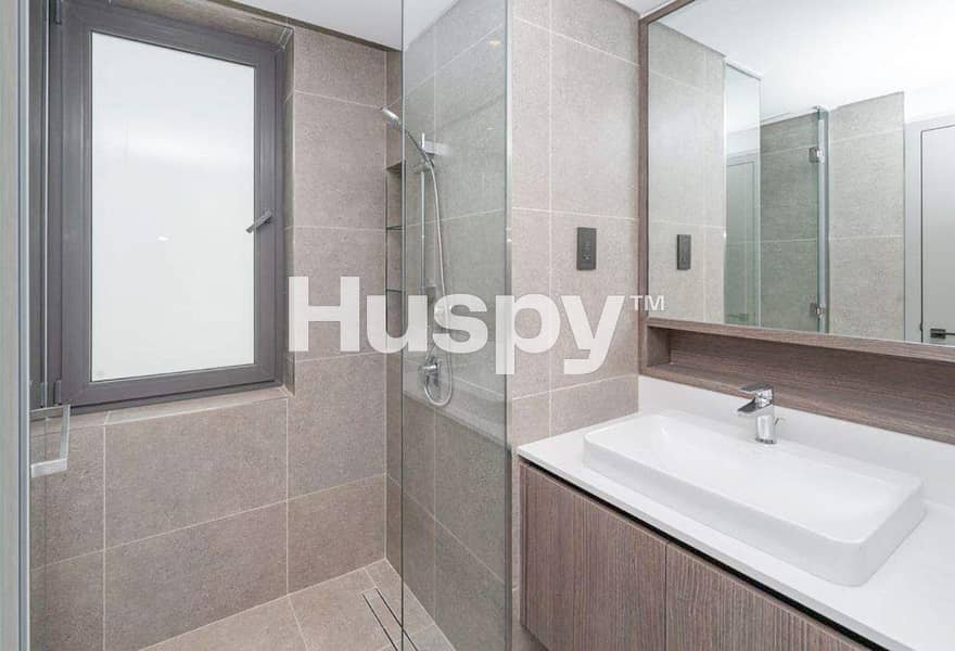 Entertainment Sky Suite | Internal | Open Kitchen - Image 11