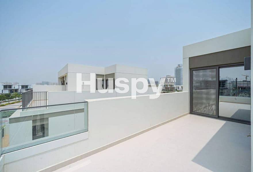 Entertainment Sky Suite | Internal | Open Kitchen - Image 14