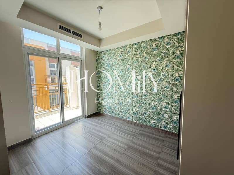 Prime Location | Huge Layout | Luxurious Townhouse - Image 7