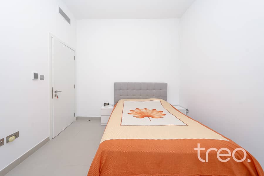 Exclusive | Single Row | 4 Bed - Image 9