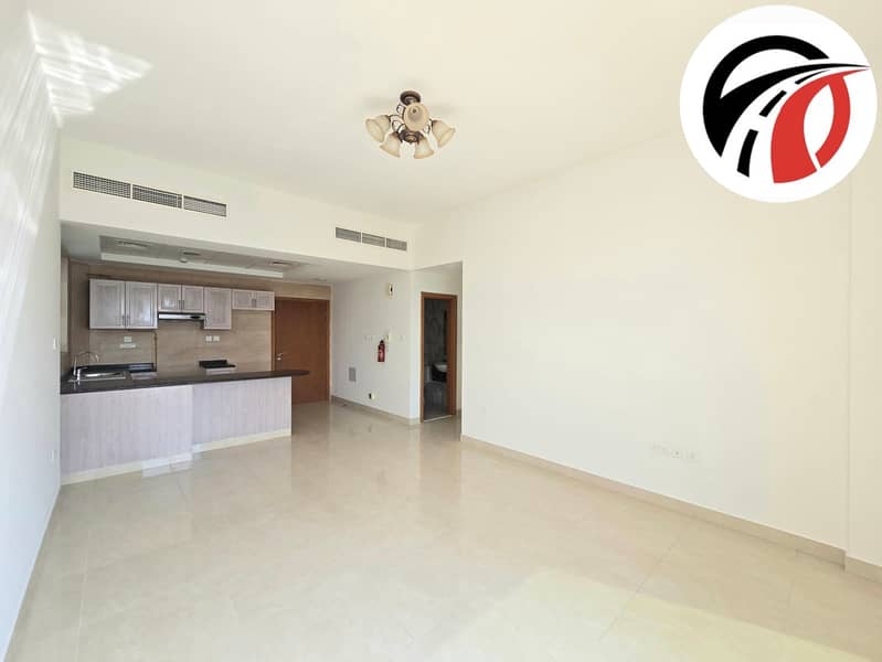 Spacious Apartment ! With All Aminities ! Ready to Move ! Big Size