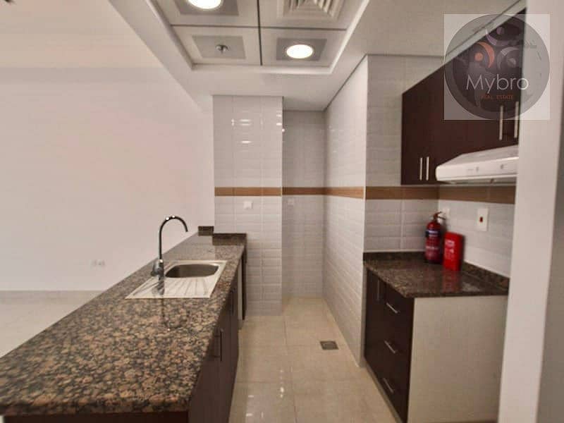 Fitted | Vacant | Studio - Image 9