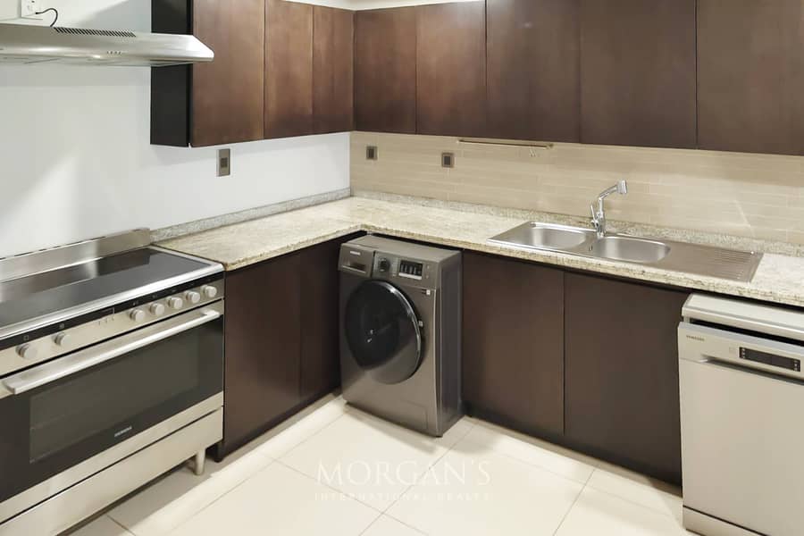 Furnished 2BR | Sea View | Balqis Palm - Image 9