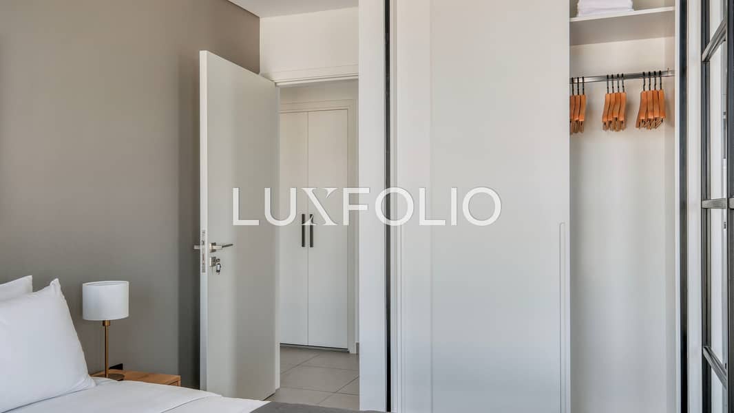 Furnished | Burj View | Corner Unit - Image 7