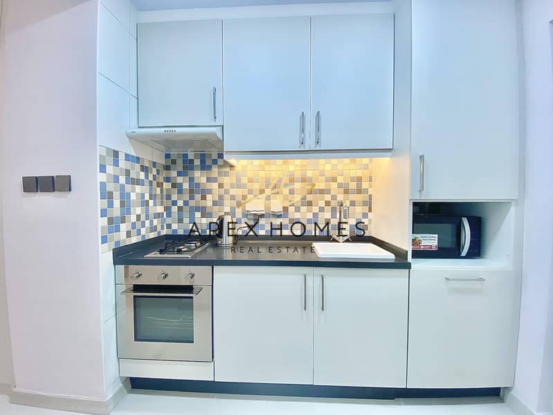 Ready | Fully Upgraded Unit | Furnished - Image 10