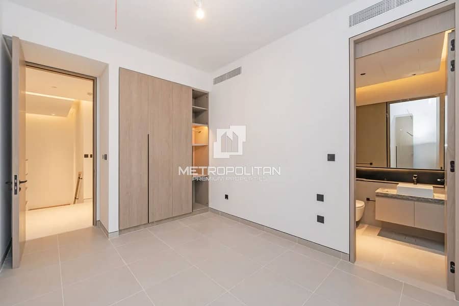 PV Corner | Ready | Exclusive | Prime Location