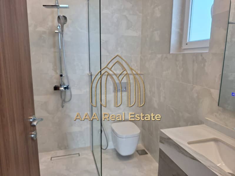 PRIME LOCATION | LUXURIOUS VILLA | SPACIOUSE - Image 19