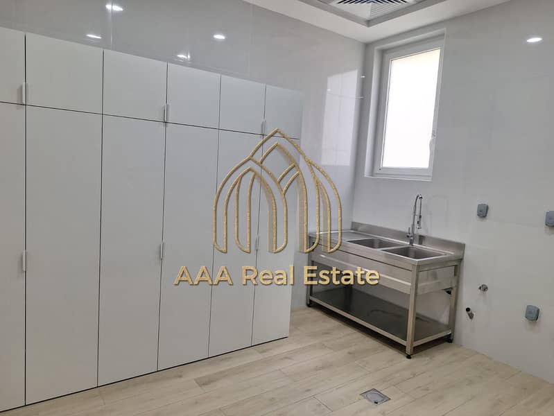 PRIME LOCATION | LUXURIOUS VILLA | SPACIOUSE - Image 35