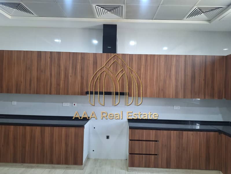 PRIME LOCATION | LUXURIOUS VILLA | SPACIOUSE - Image 38