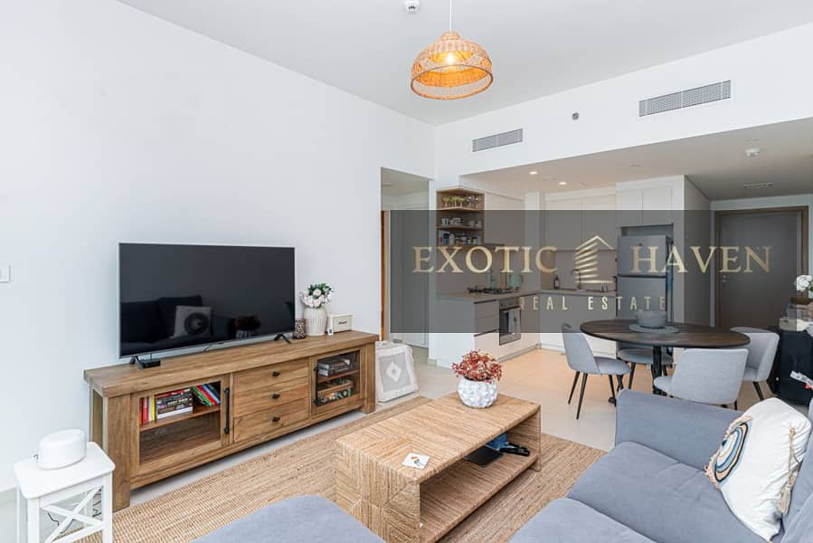 Mid Floor | Spacious Unit | Resort Style Living