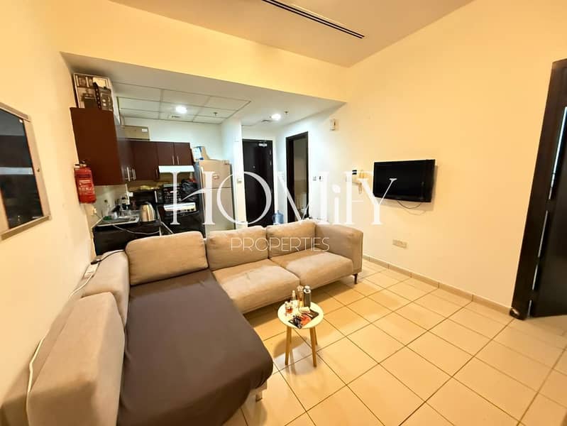 Prime Location | Huge Layout | Ready to Move-in