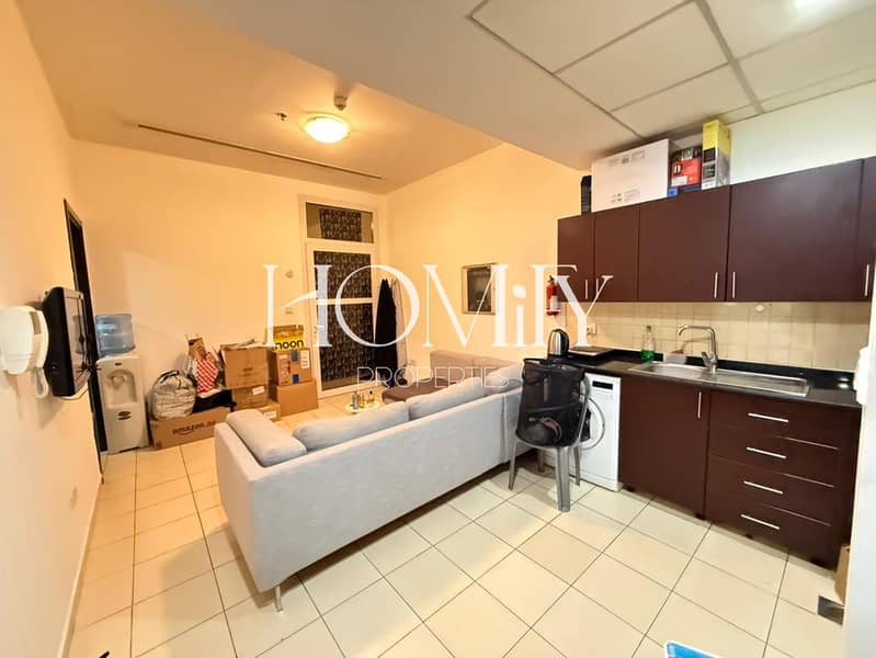 Prime Location | Huge Layout | Ready to Move-in