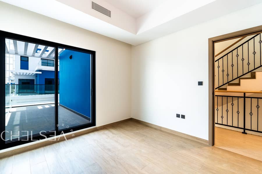 VACANT | LANDSCAPED | MULTIPLE OPTIONS | NEAR PARK - Image 22