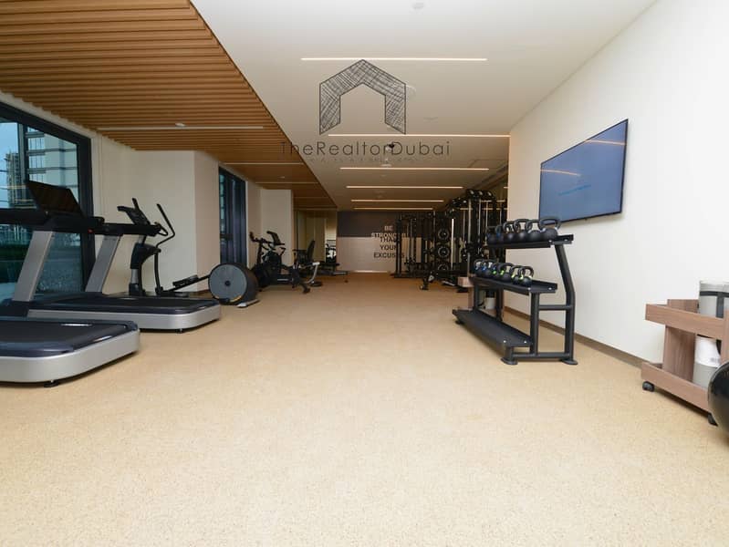 Ultra-Private Podium-Level Unit with Secluded Balcony - Image 31