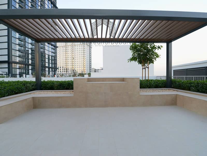 Ultra-Private Podium-Level Unit with Secluded Balcony - Image 32