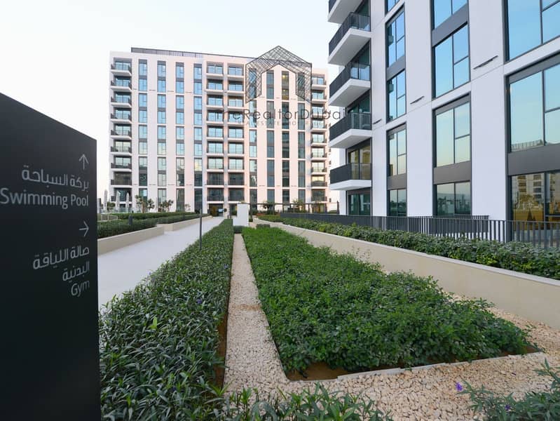 Ultra-Private Podium-Level Unit with Secluded Balcony - Image 33