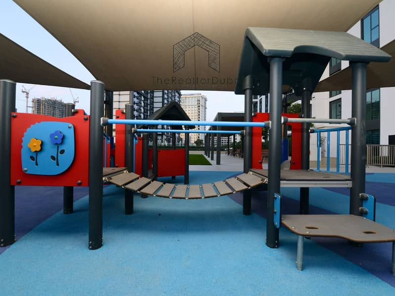 Ultra-Private Podium-Level Unit with Secluded Balcony - Image 42