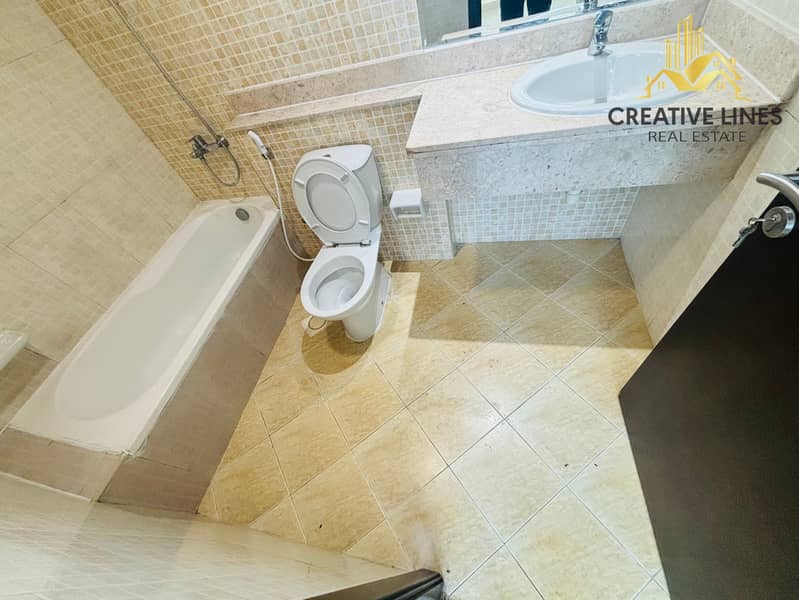 Family-Friendly 1BHK | Gym, Pool & Parking | Close to Pond Park - Image 10