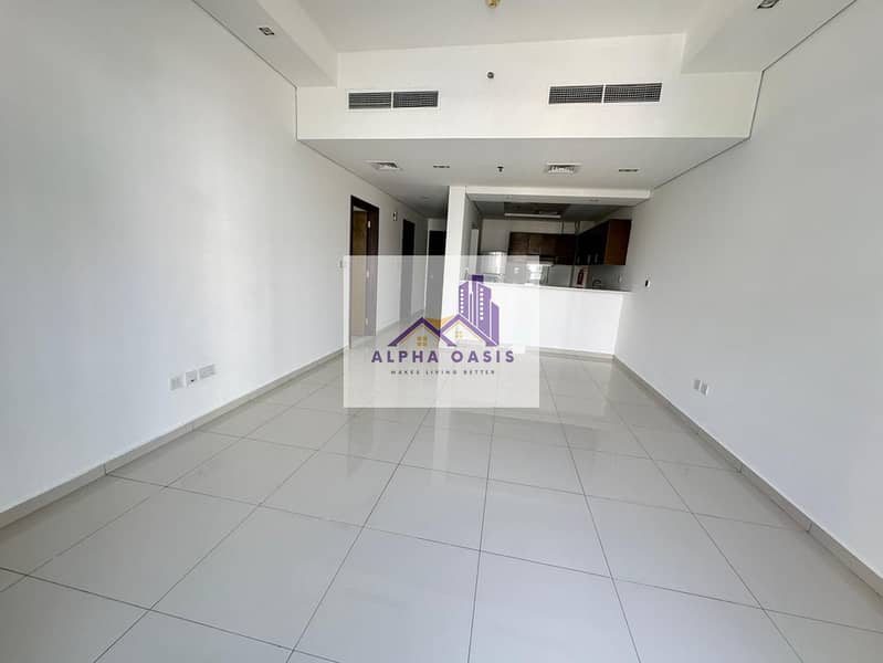 MODREN & SPACIOUS | NOTICE SERVED | WITH LITCHEN APPLIANCES