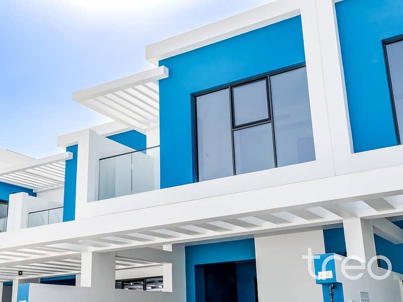 Close to Park | Brand New | Exclusive