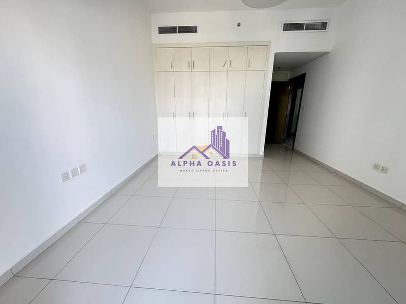 MODREN & SPACIOUS | NOTICE SERVED | WITH LITCHEN APPLIANCES