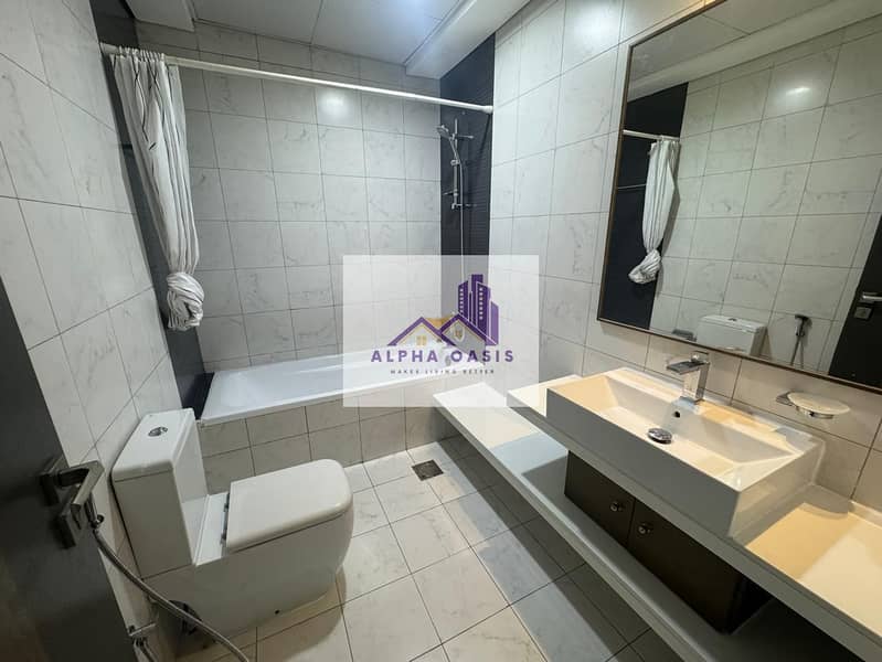 MODREN & SPACIOUS | NOTICE SERVED | WITH LITCHEN APPLIANCES - Image 9