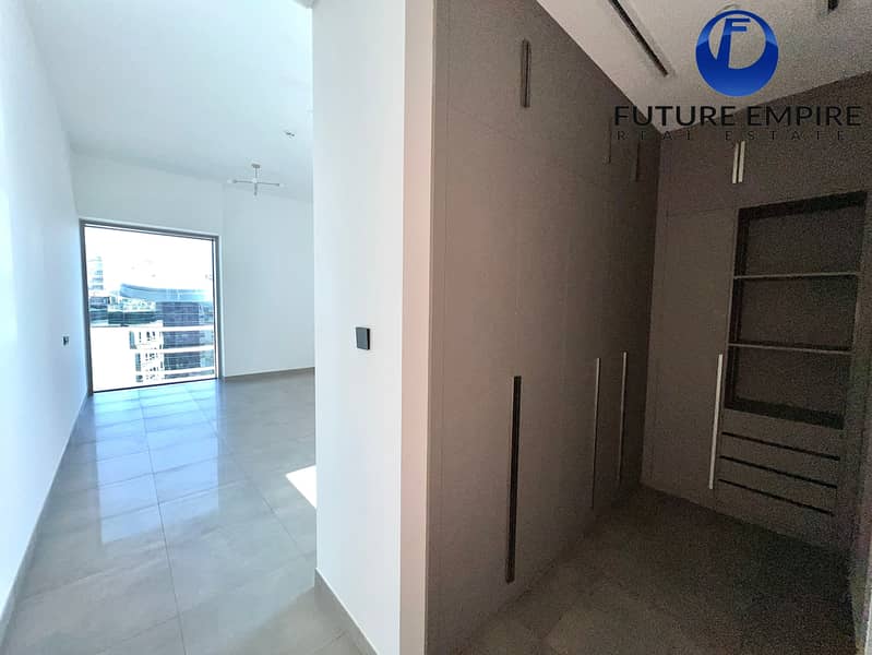 Spacious Unit | Huge 2bhk | Gym Pool Parking | Steam Room - Image 10