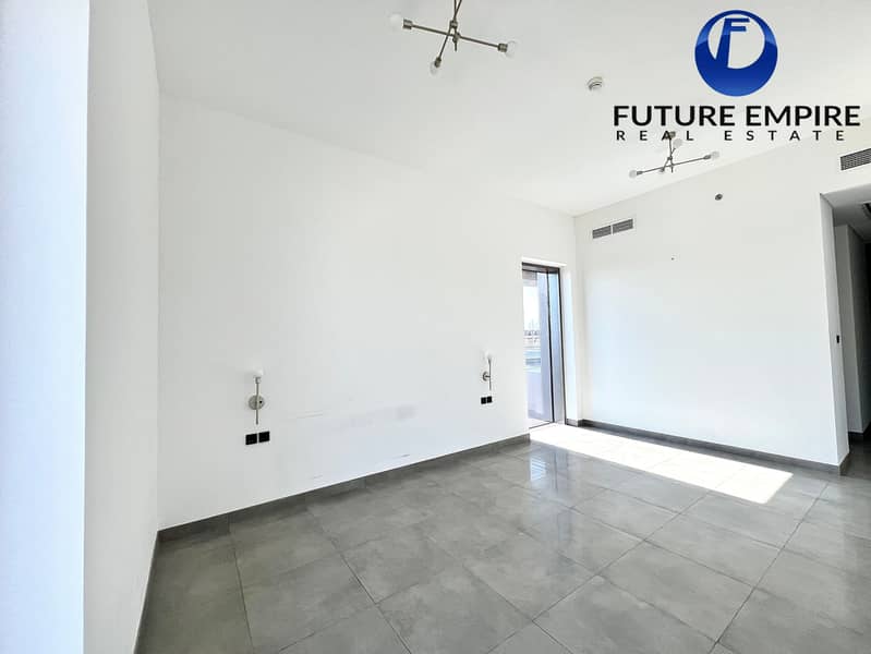 Spacious Unit | Huge 2bhk | Gym Pool Parking | Steam Room - Image 11