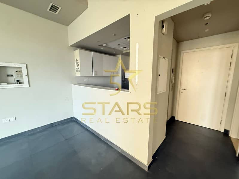 Spacious Layout | Prime DSO Location | Well-Maintained Unit - Image 8