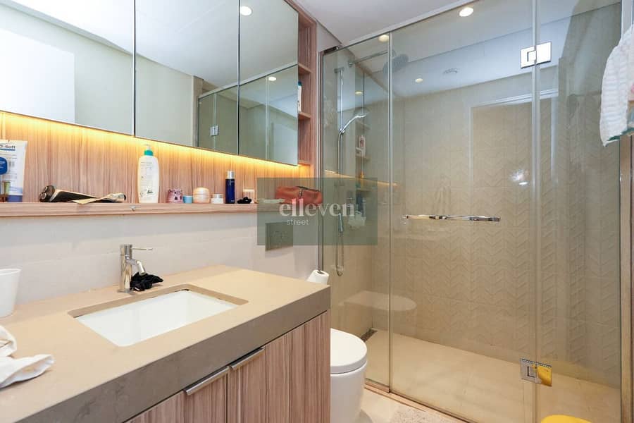 SPACIOUS 2BED APARTMENT/UNFURNISHED /POOL VIEW/ELLINGTON/AMAZING PRICE - Image 8