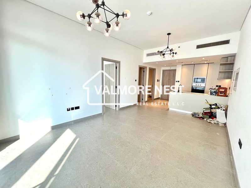 Spacious unit I Premium amenity I Best pick I Prime location