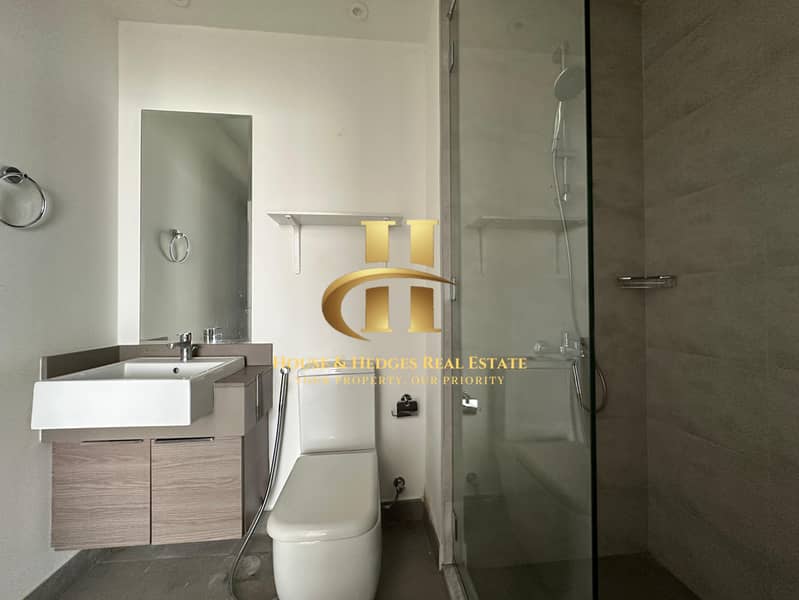 Connectivity + Views | Strategic ROI Location - Image 12