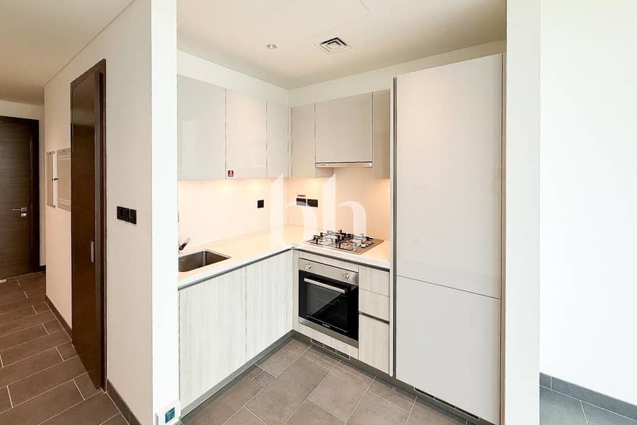 Family friendly | Modern | Burj and Canal view