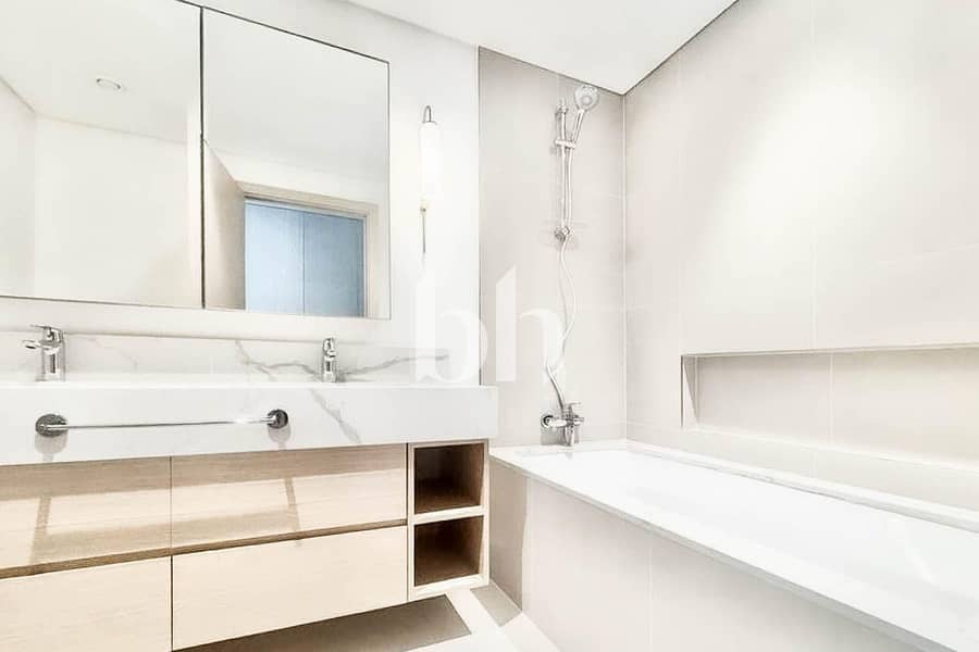 Unfurnished Ap | Vacant 1st Jan | Sea View - Image 9