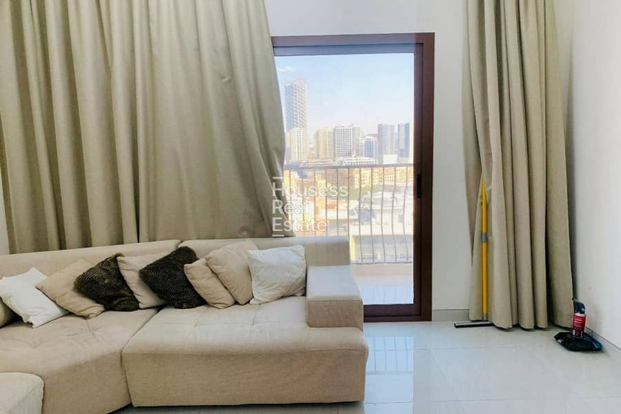 FULLY FURNISHED | POOL VIEW | READY TO MOVE IN